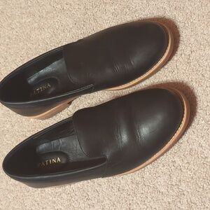 Portland leather black rounded slip on loafers 41 women's 10